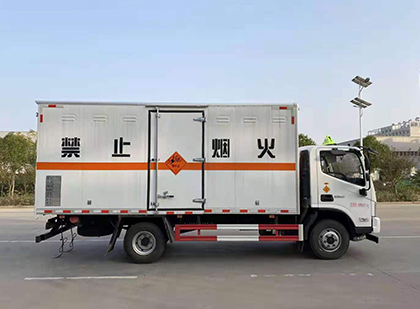 雁塔爆破器材运输车
