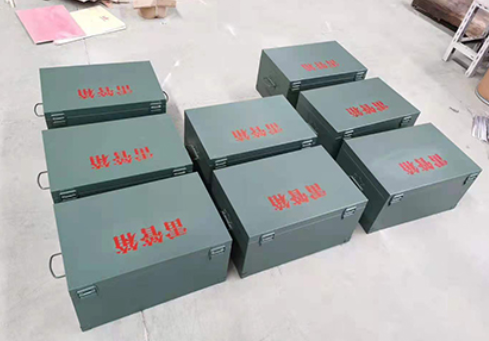 雁塔炸药箱和雷管箱一般是怎么存放的？